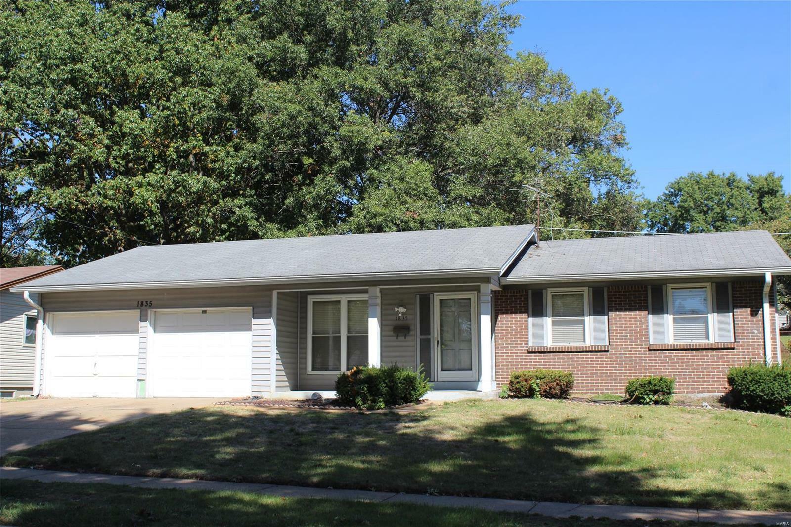 Property Photo:  1835 Flordawn Drive  MO 63031 