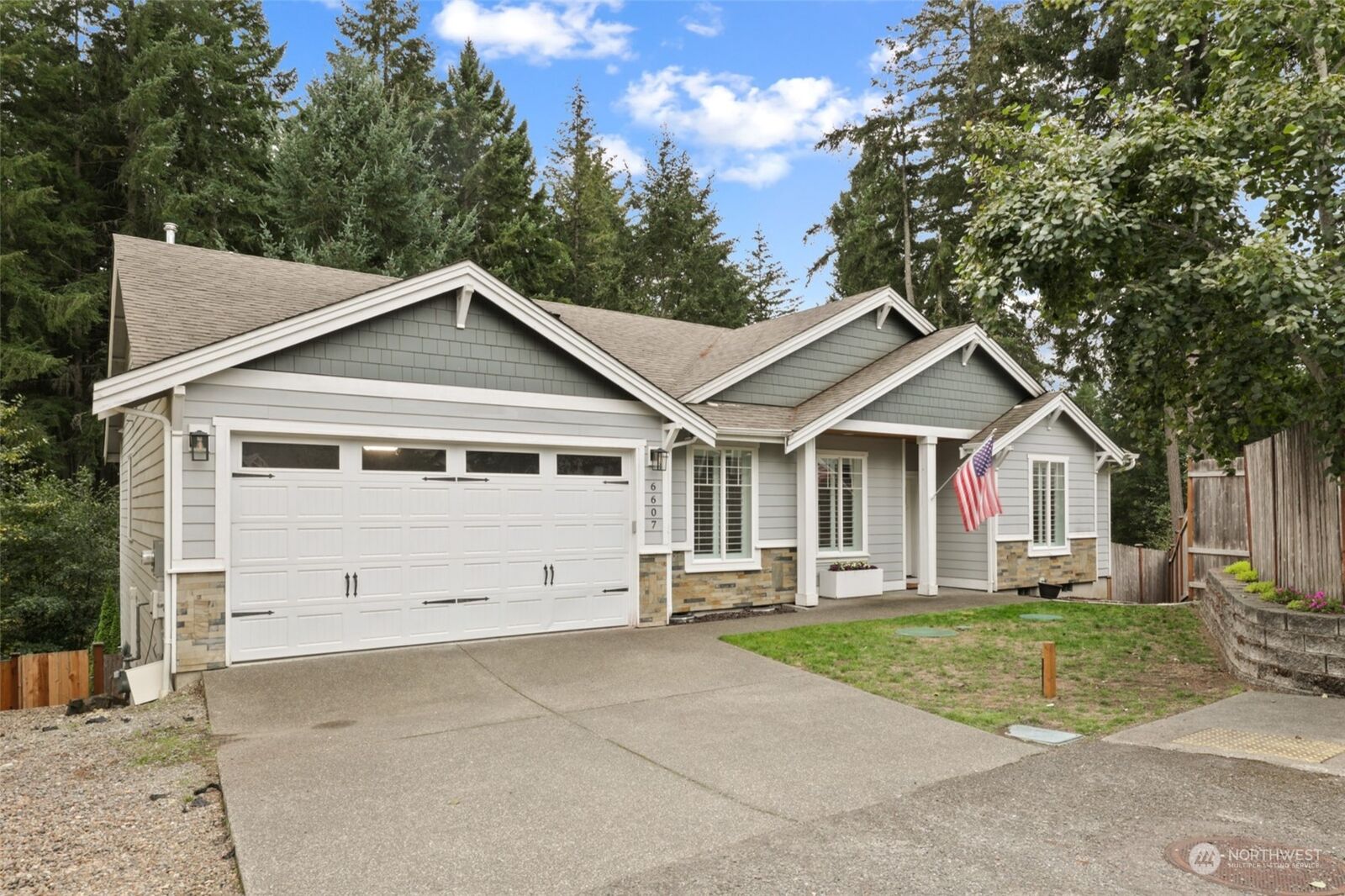 Property Photo:  6607 36th Lane SE  WA 98503 