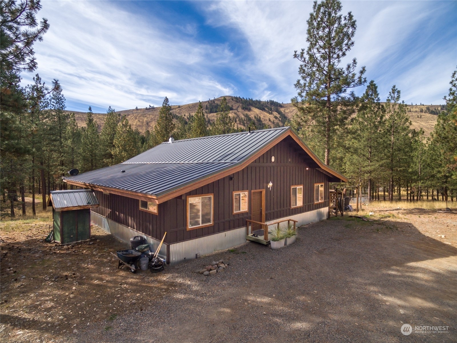 Property Photo:  21 Twin Lakes Drive  WA 98862 