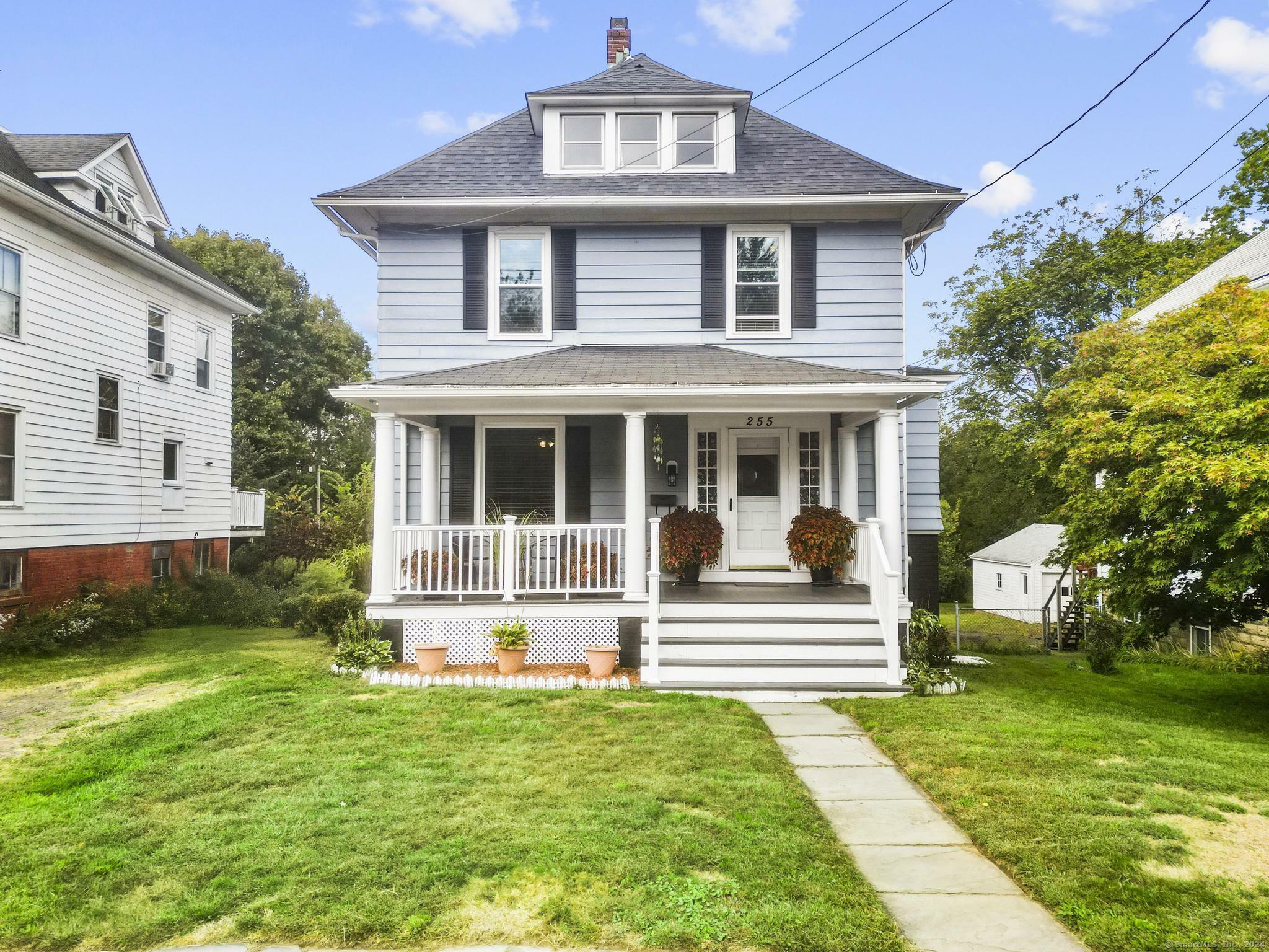 Property Photo:  255 Curtis Street  CT 06450 