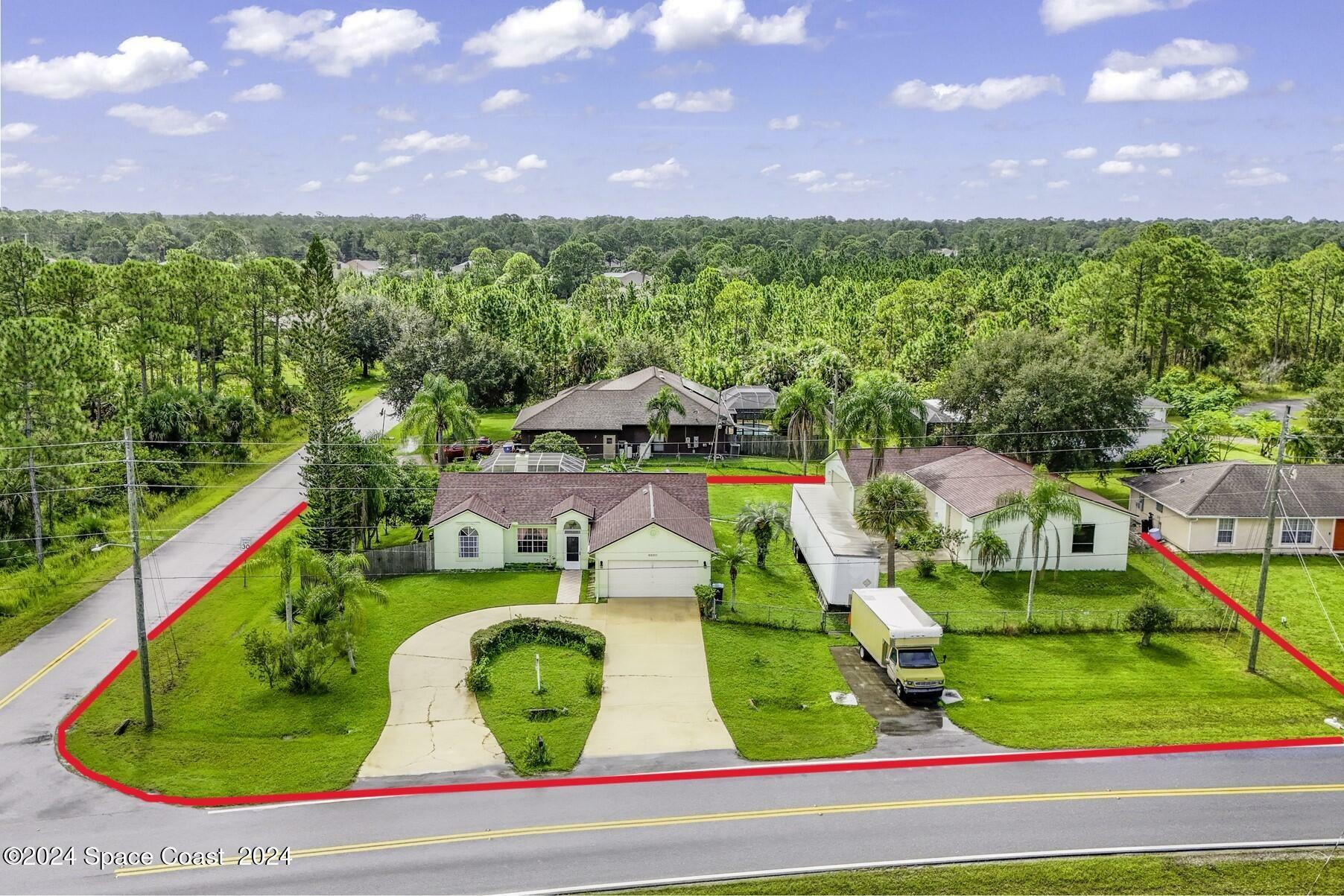 Property Photo: 2757 San Filippo Drive SE FL 32909