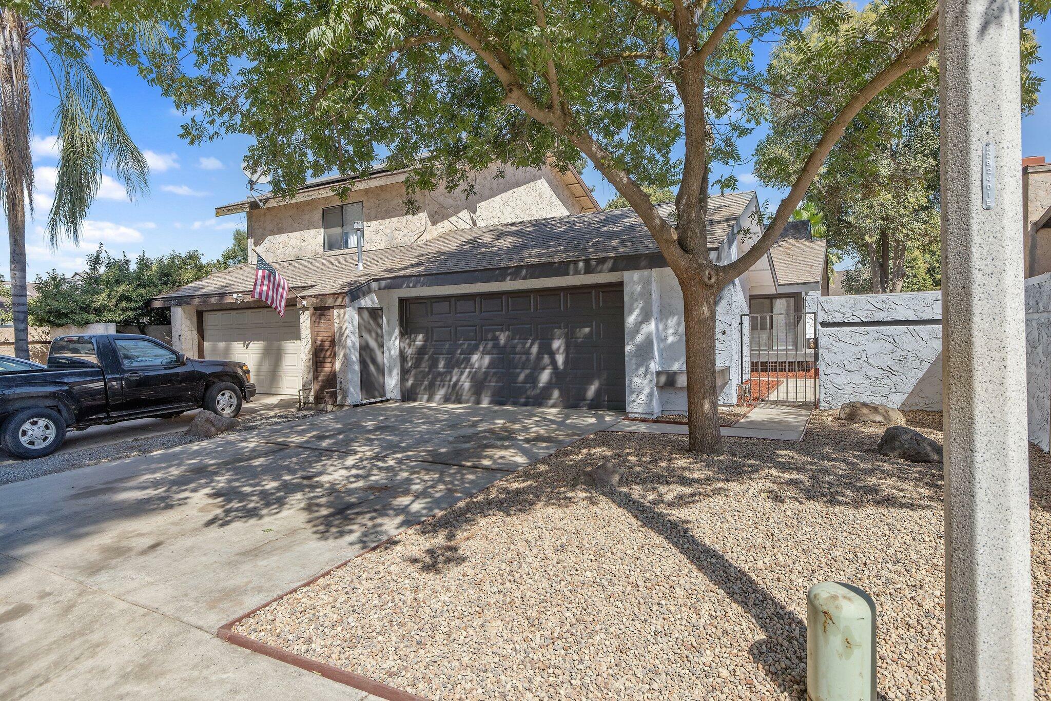 Property Photo:  1804 E Four Creeks Court  CA 93292 