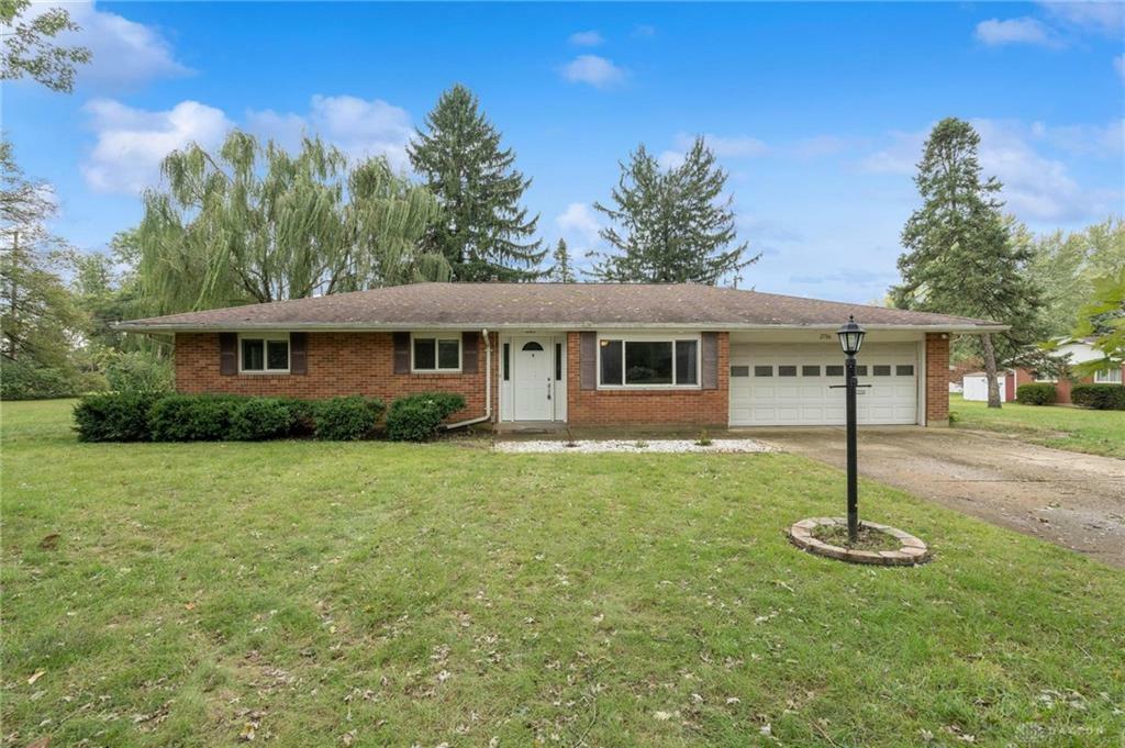 Property Photo: 2706 Hallmark Lane OH 45440