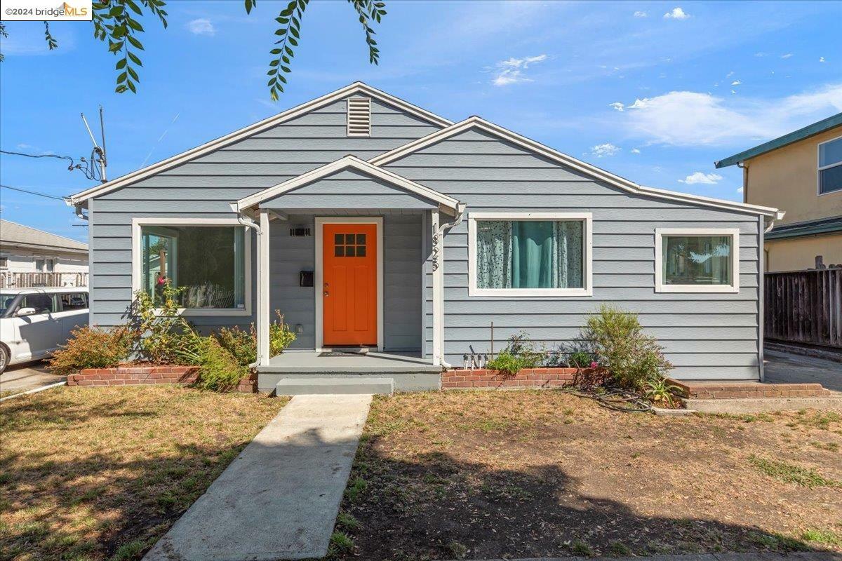 Property Photo:  1825 Burbeck Ave  CA 94801 