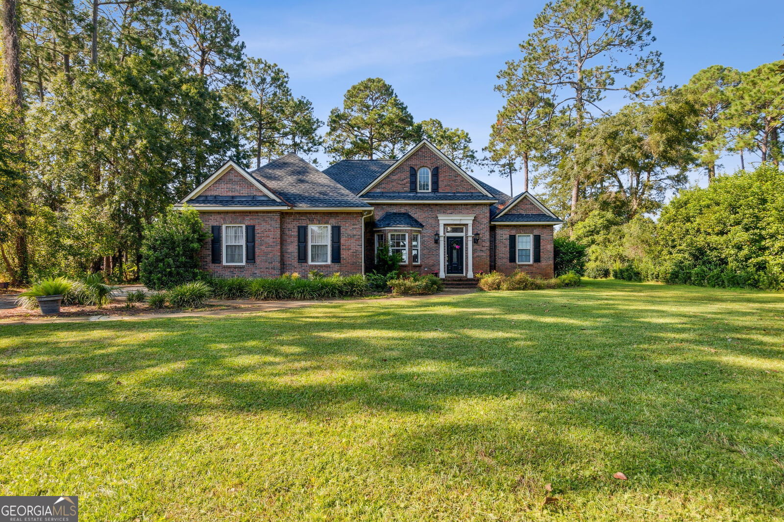 Property Photo:  904 Larkspur Lane  GA 31558 