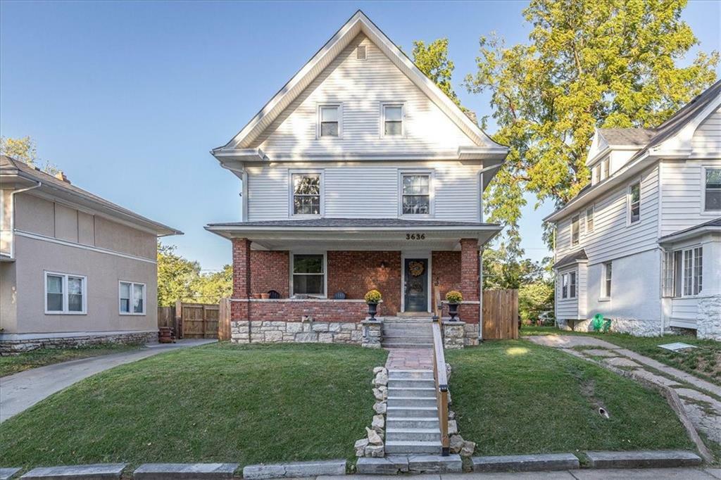 3636 Virginia Avenue  Kansas City MO 64109 photo