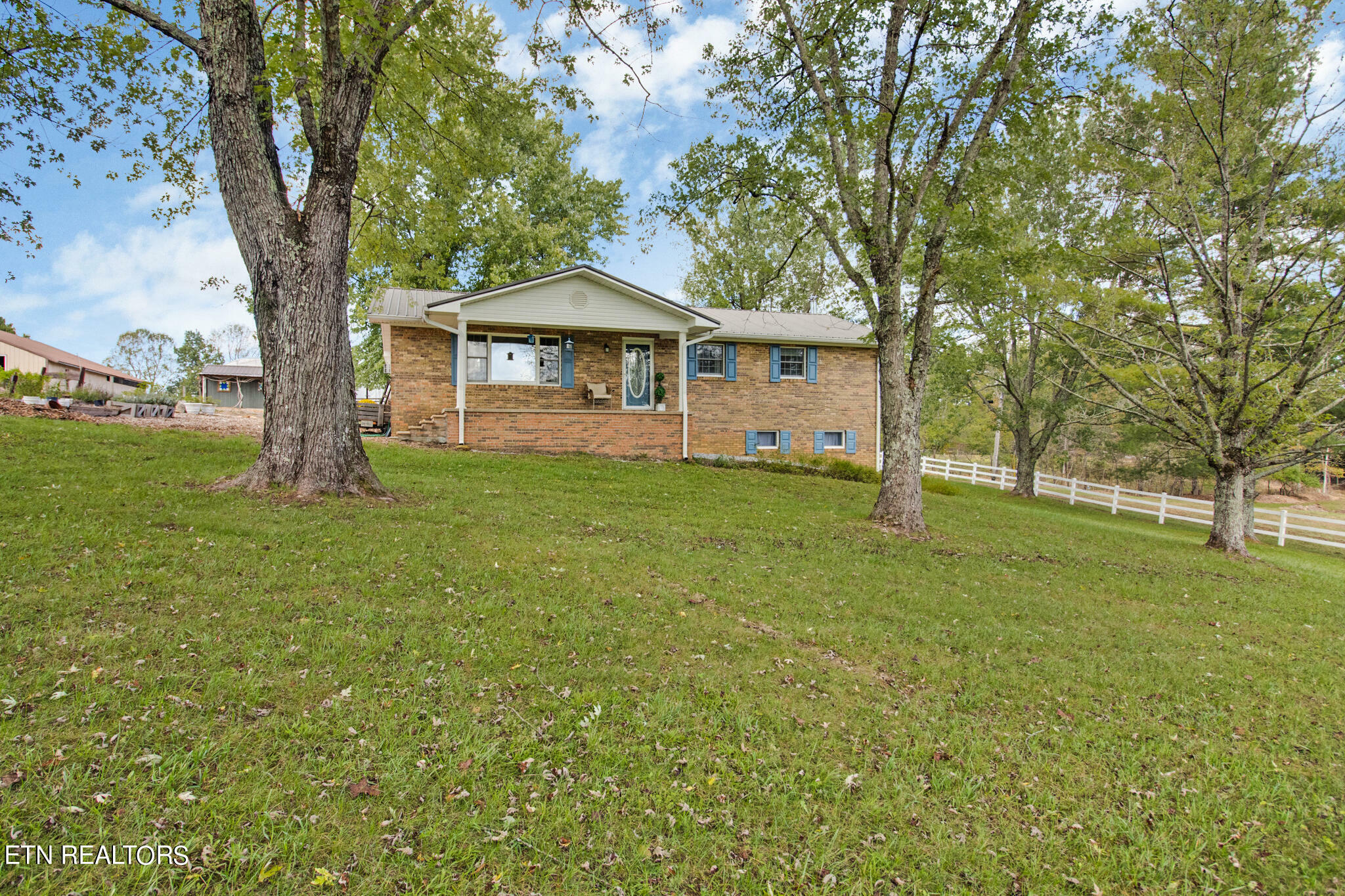 Property Photo:  698 Maynard Rd.  TN 38571 