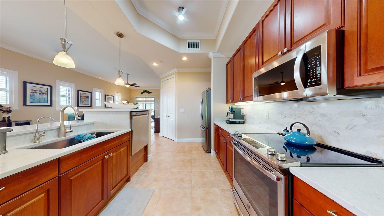 Property Photo:  3311 Purple Martin Drive 131  FL 33950 