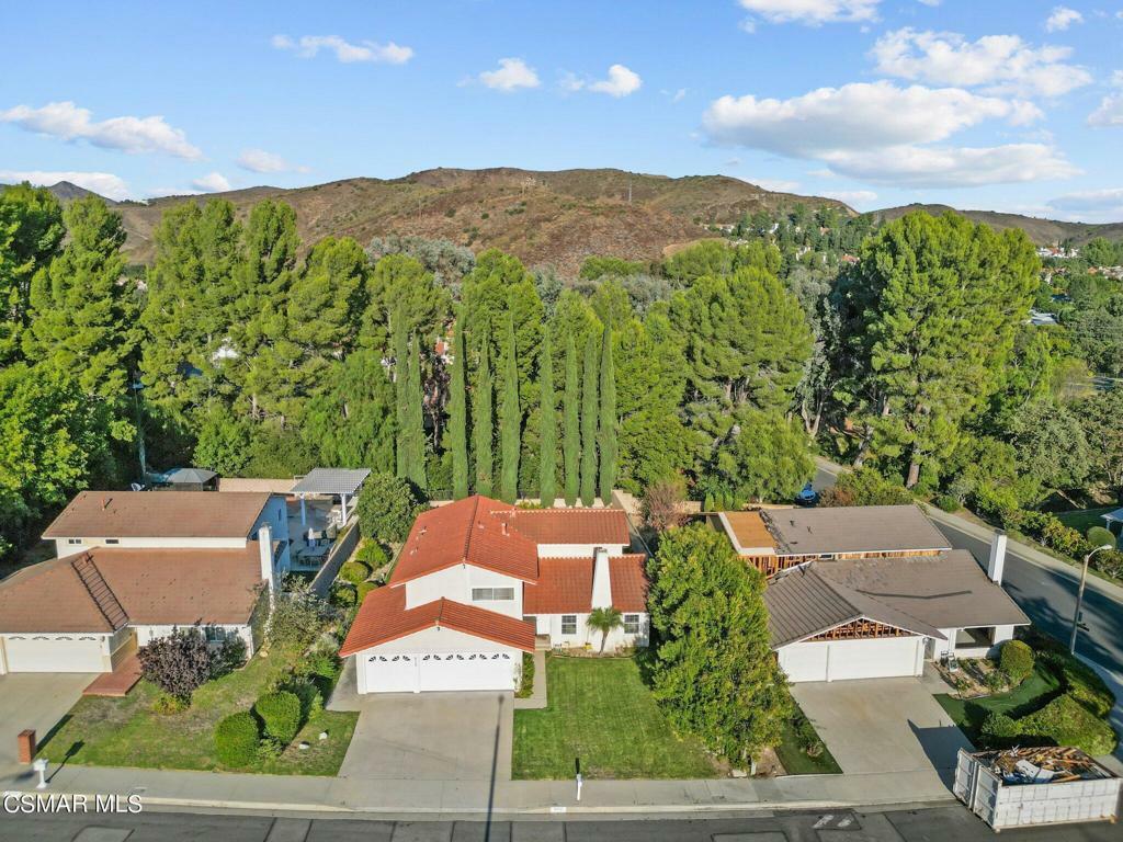 Property Photo:  6112 Hedgewall Drive  CA 91362 