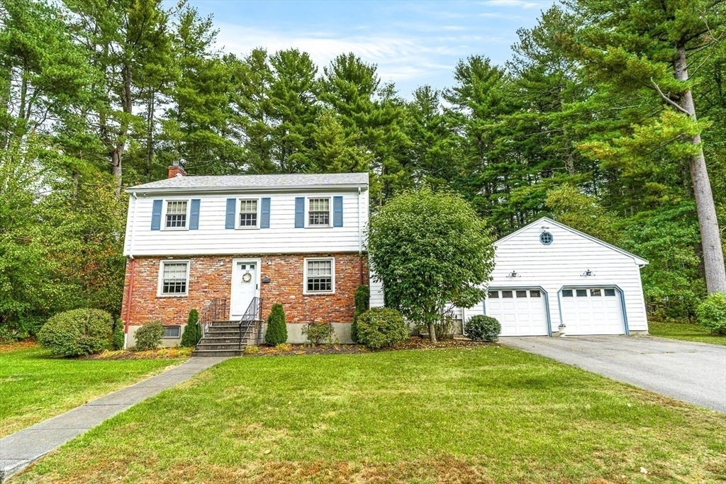 Property Photo:  25 Hillview Rd  MA 01864 