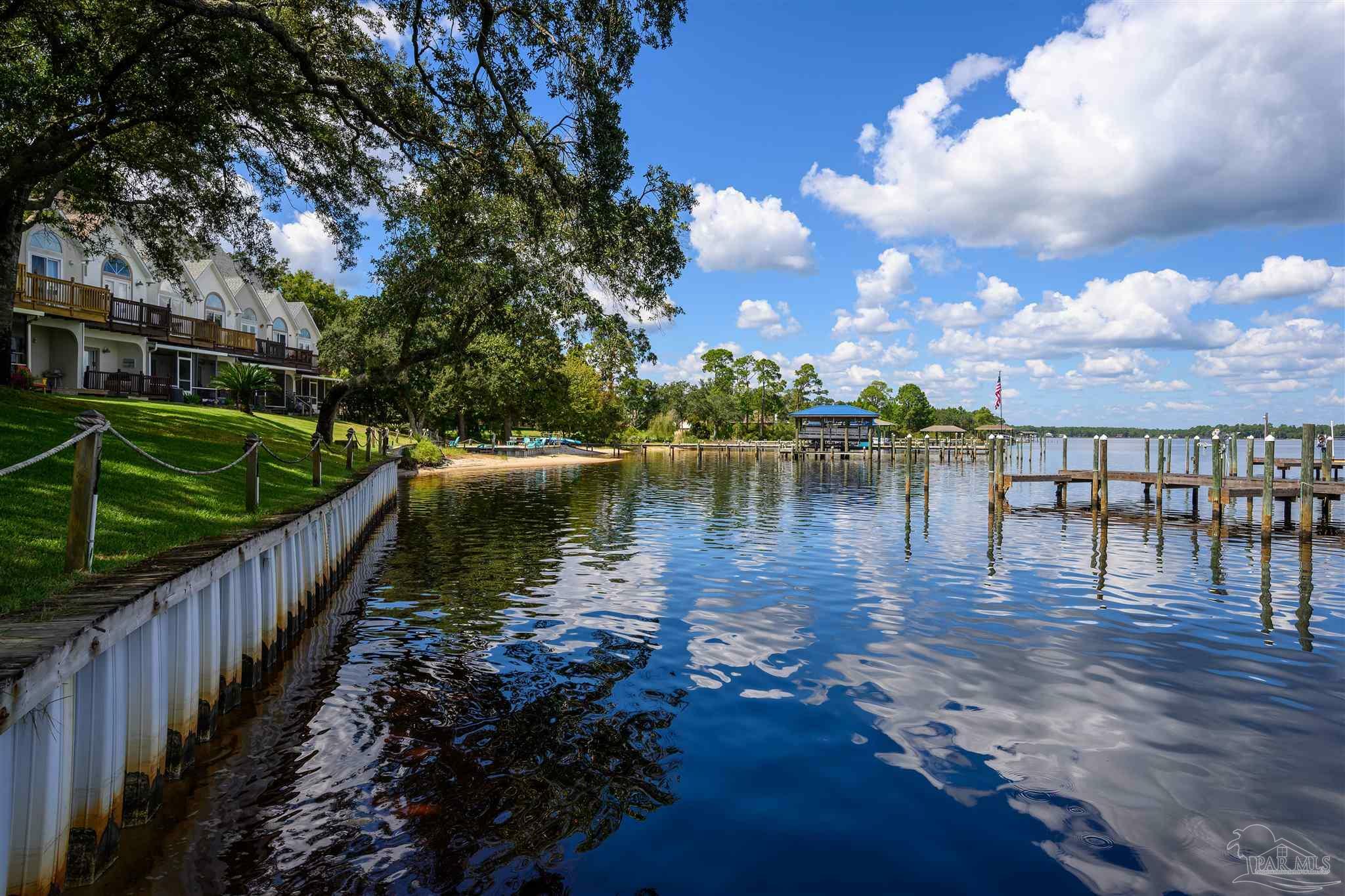 Property Photo:  7157 Majestic Blvd  FL 32566 