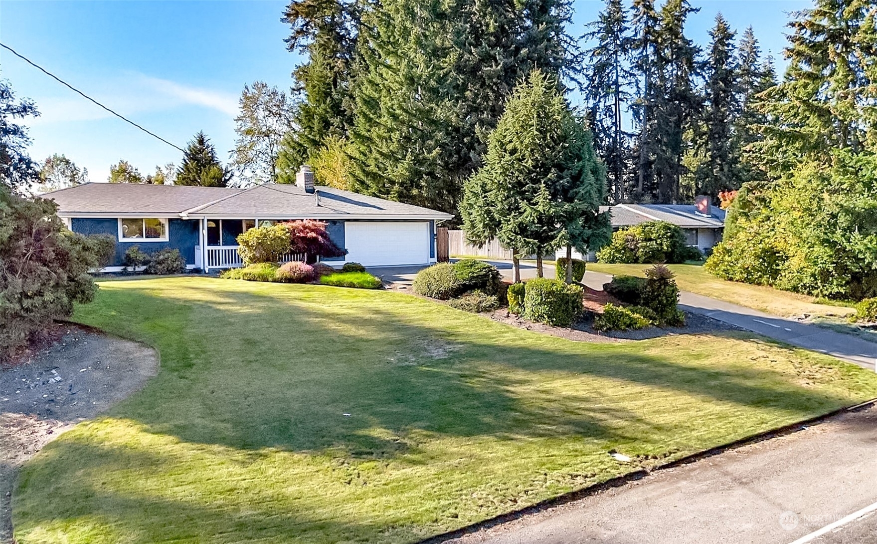 Property Photo:  11804 110th Avenue E  WA 98374 