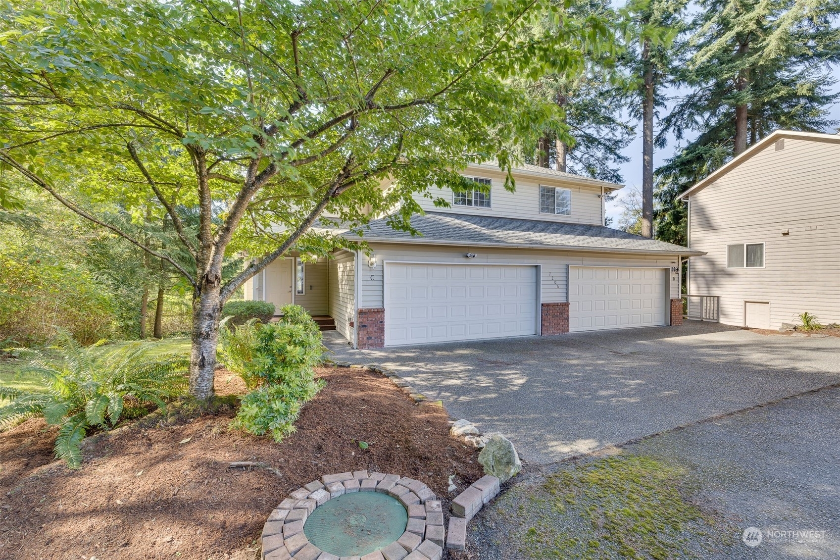 Property Photo:  7206 Lower Ridge Road C  WA 98203 