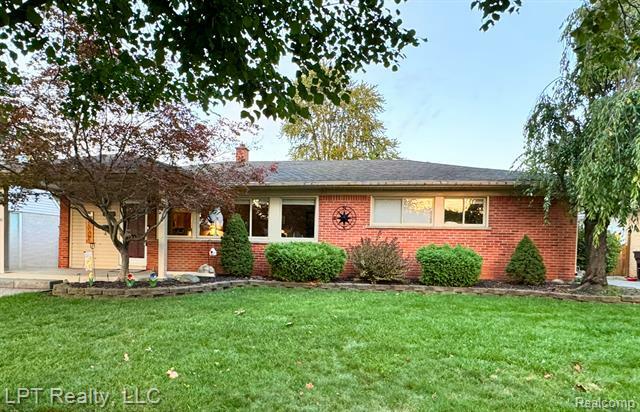 Property Photo:  2880 S Trenton Drive  MI 48183 