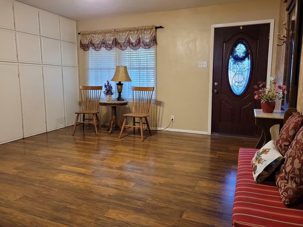 Property Photo: 5343 Pacific Rd TX 76903