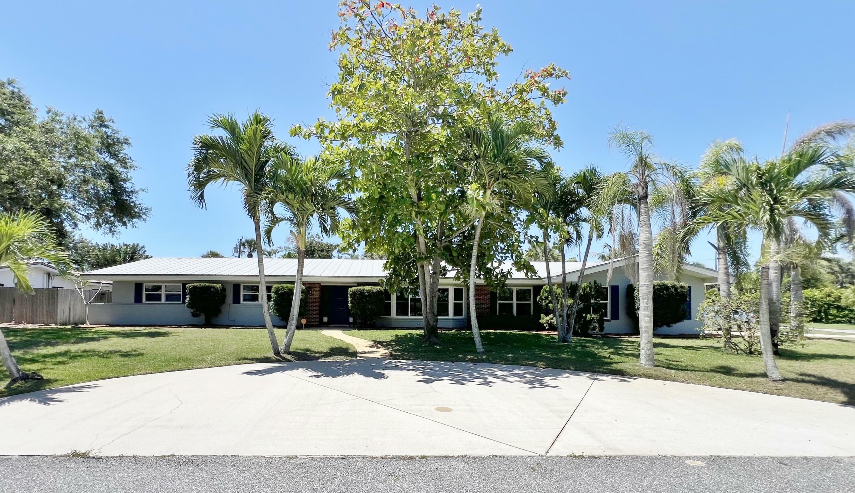 Property Photo:  157 Cocoa Avenue  FL 32903 