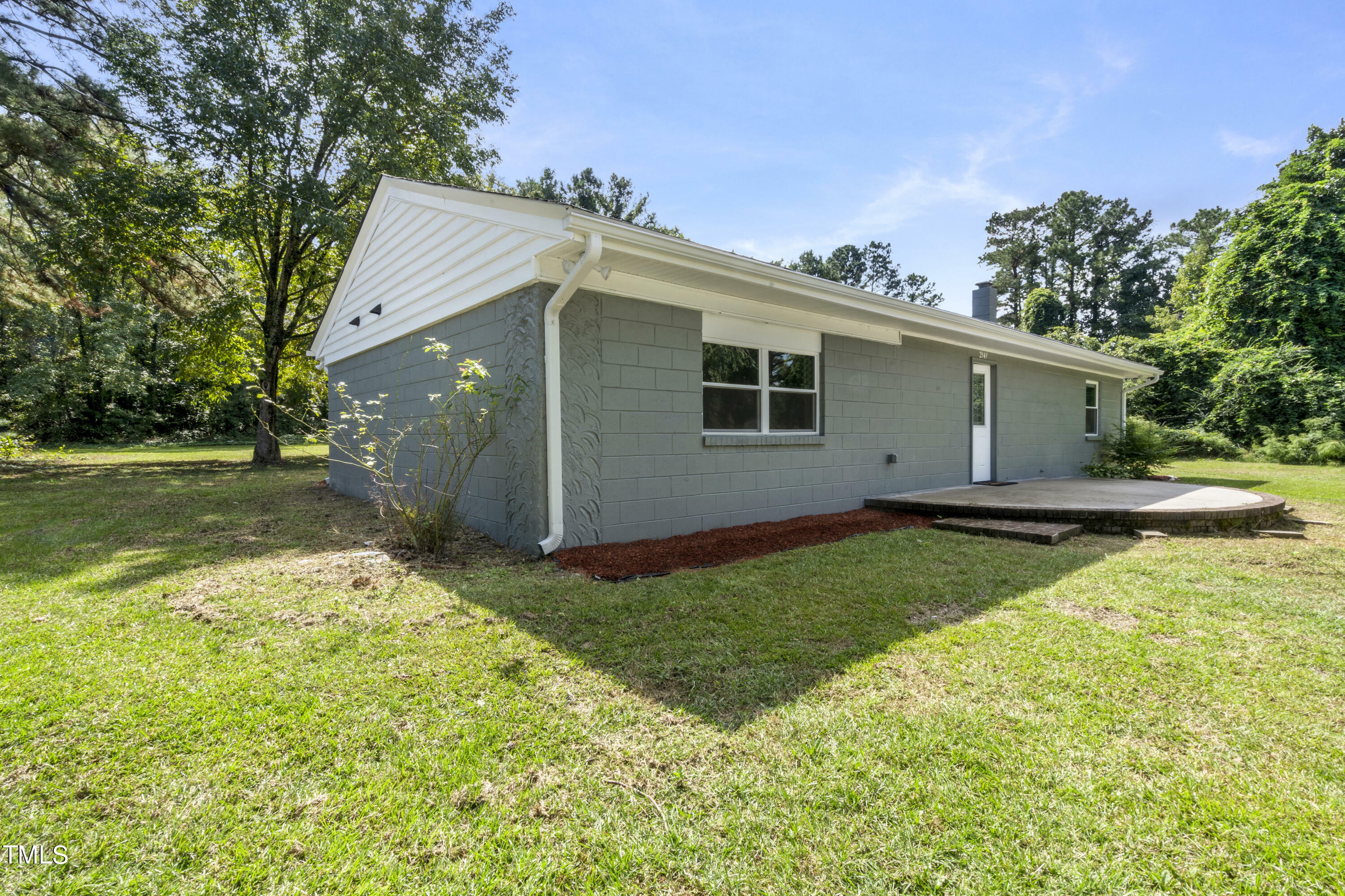 Property Photo:  2141 Meadowbrook Road  NC 27801 