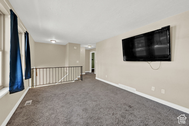 Property Photo:  324 E 1250 N  UT 84041 