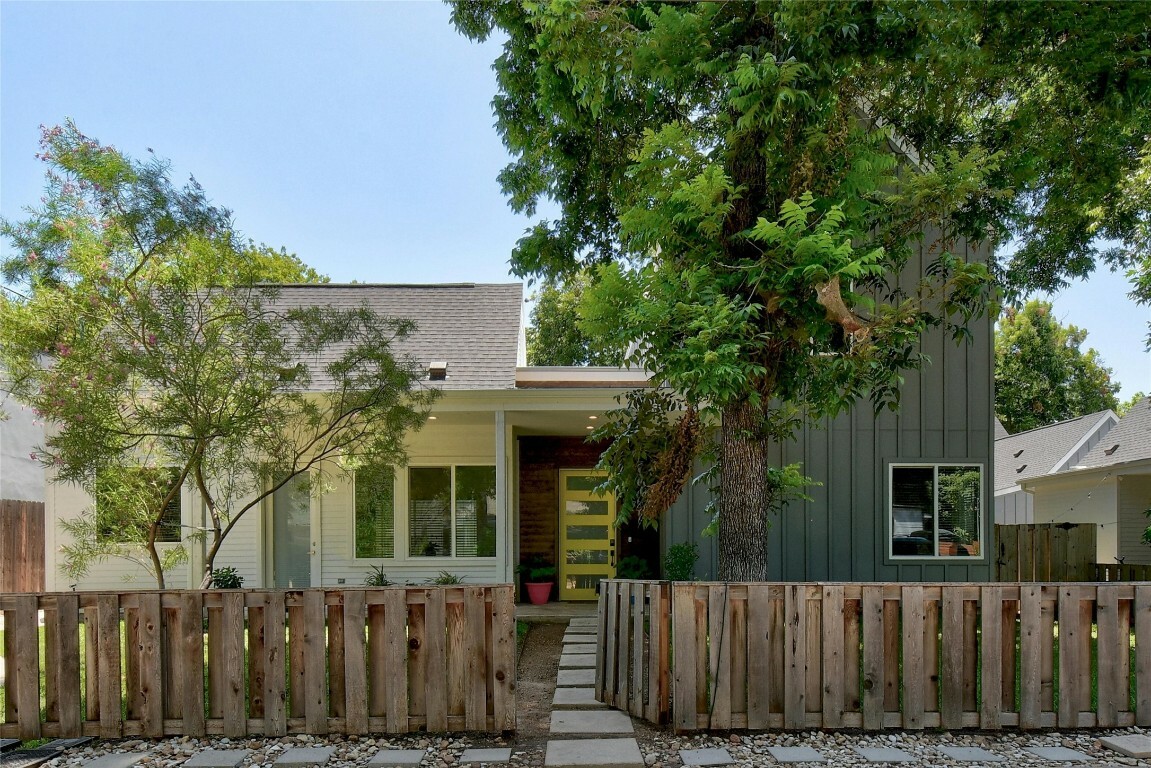 739 Gunter Street 1  Austin TX 78702 photo