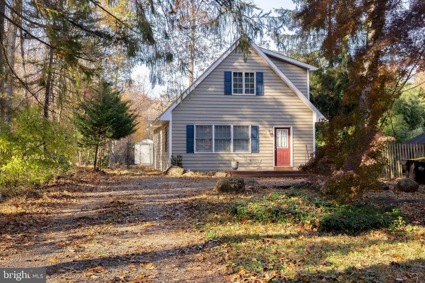 1709 Snyder Road  Green Lane PA 18054 photo