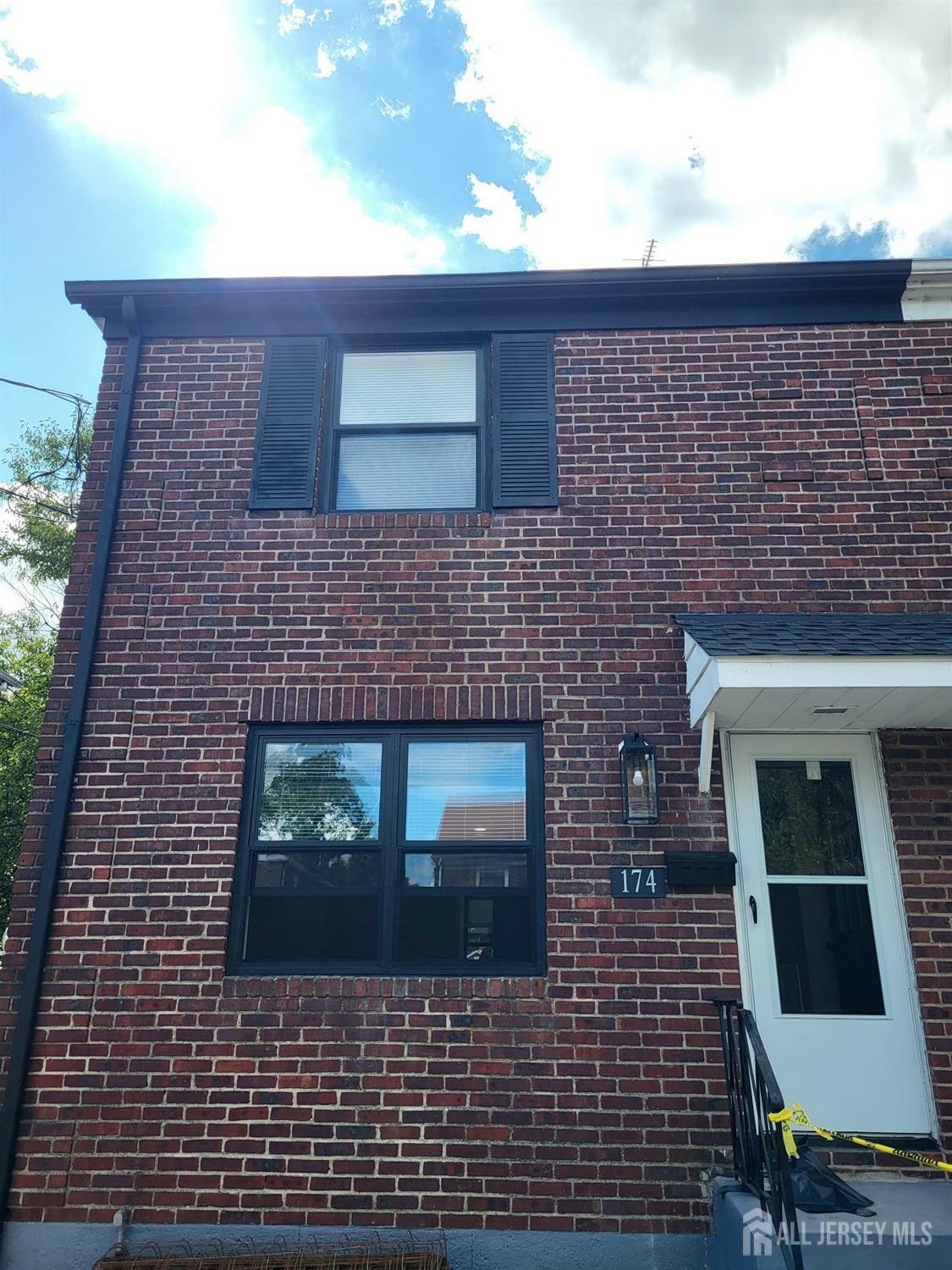 Property Photo:  174 Rutgers Street  NJ 08901 