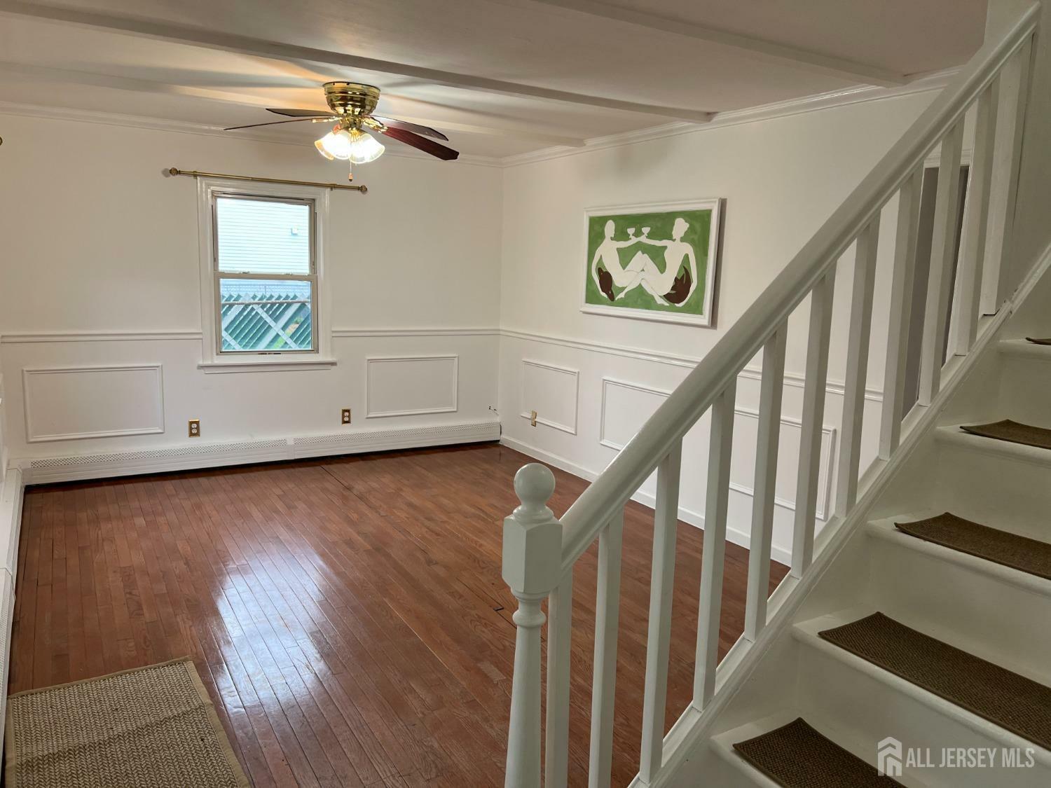 Property Photo:  69 Ovington Avenue  NJ 08817 