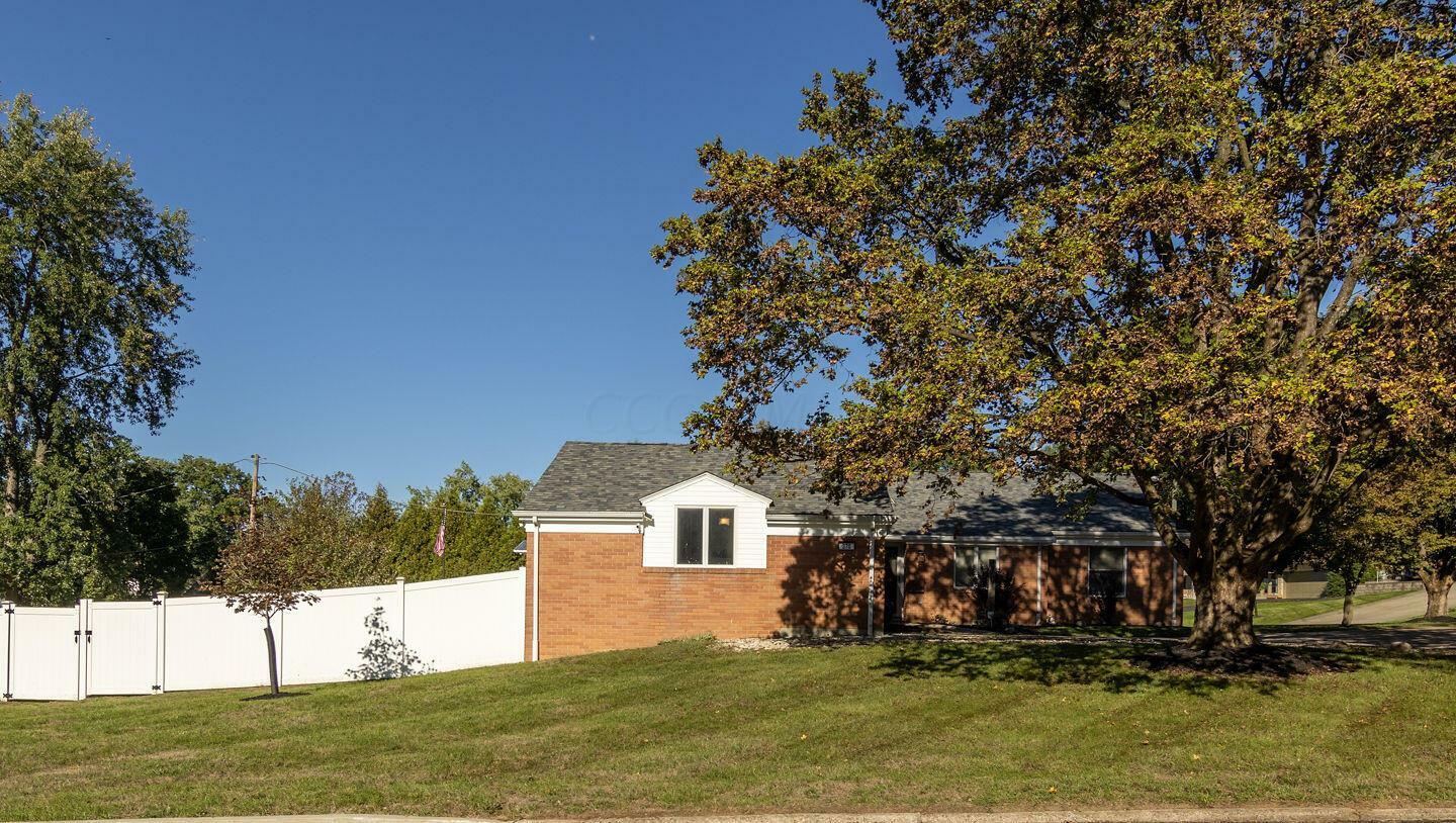 Property Photo:  370 Baldwin Drive  OH 43130 