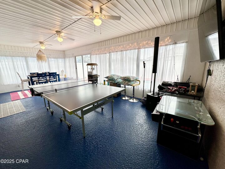 Property Photo:  122 Seaclusion Circle  FL 32413 