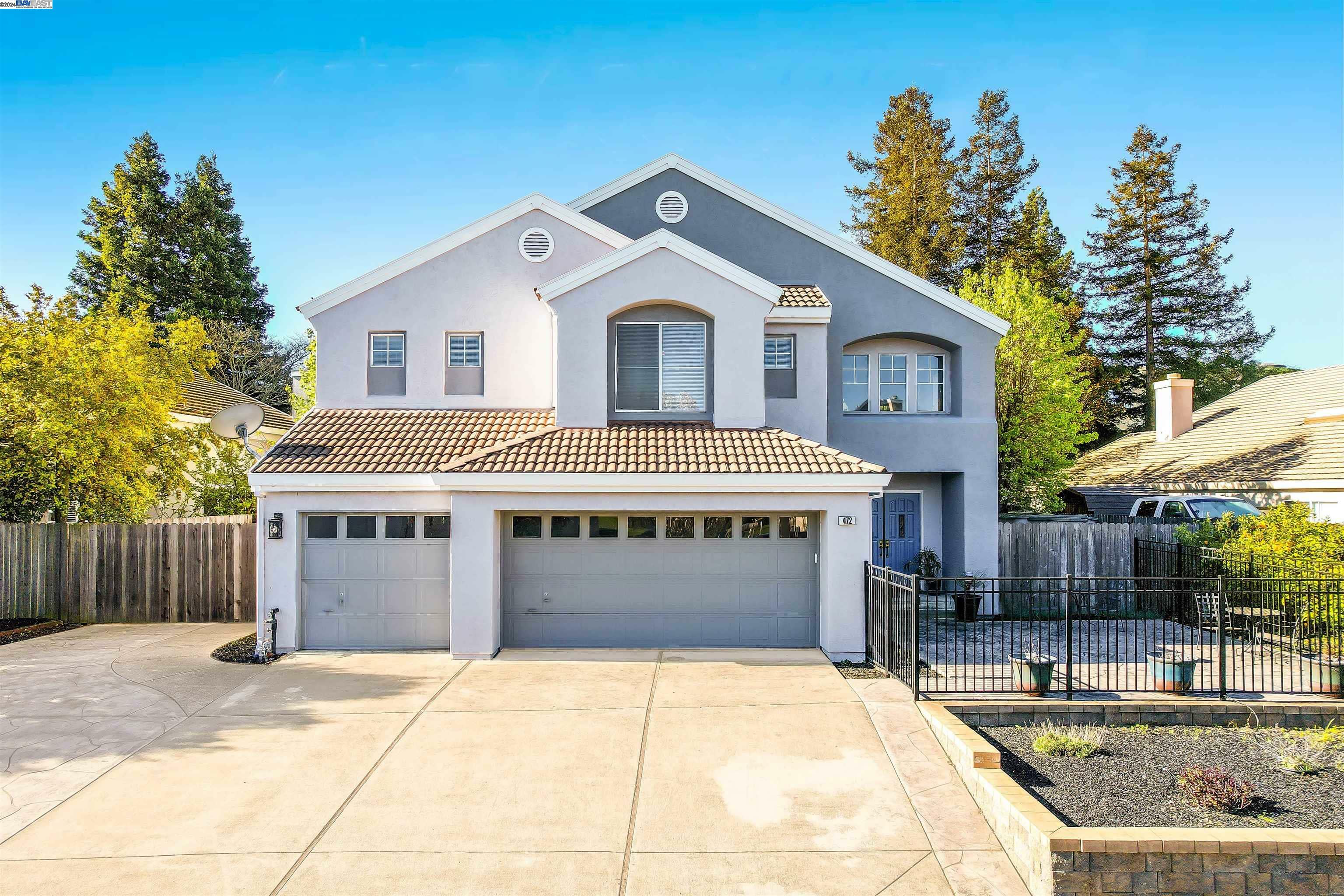 Property Photo:  472 Panorama Dr  CA 94510 