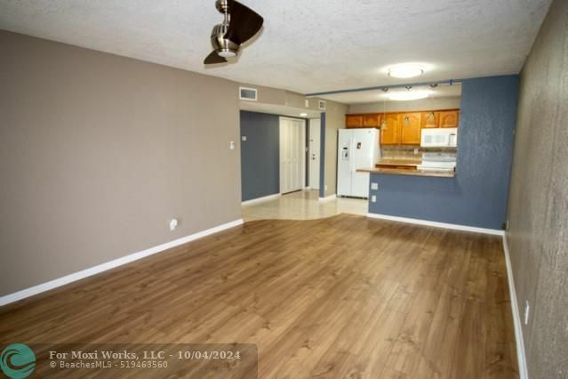 Property Photo:  4133 NW 88th Ave 102  FL 33065 