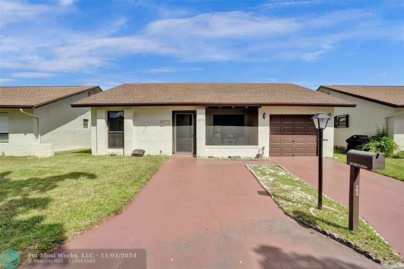 Property Photo:  2077 SW 17th Dr  FL 33442 