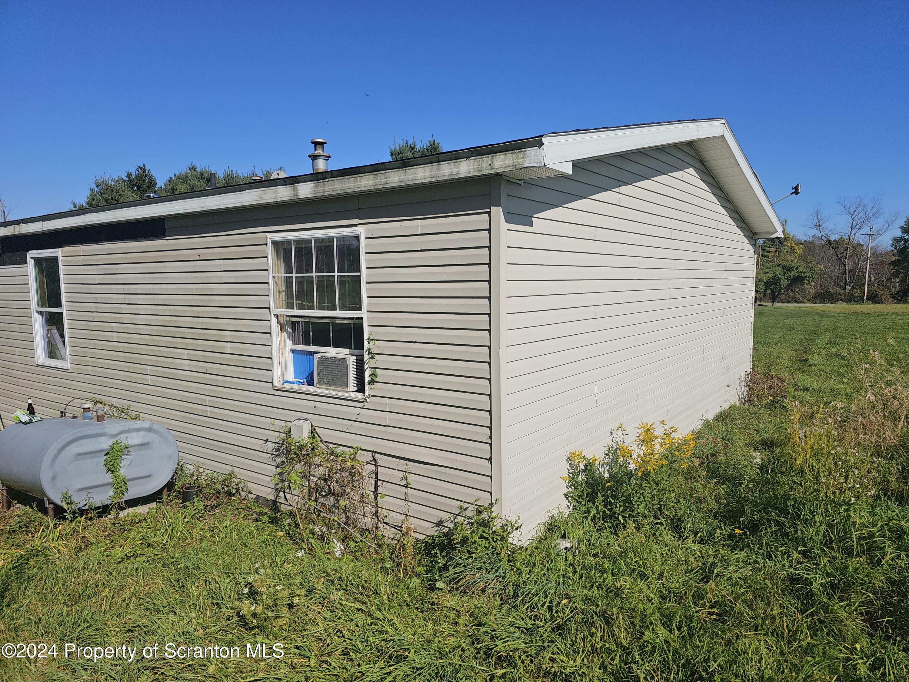 Property Photo:  1567 Station Hill Road Road  PA 18446 