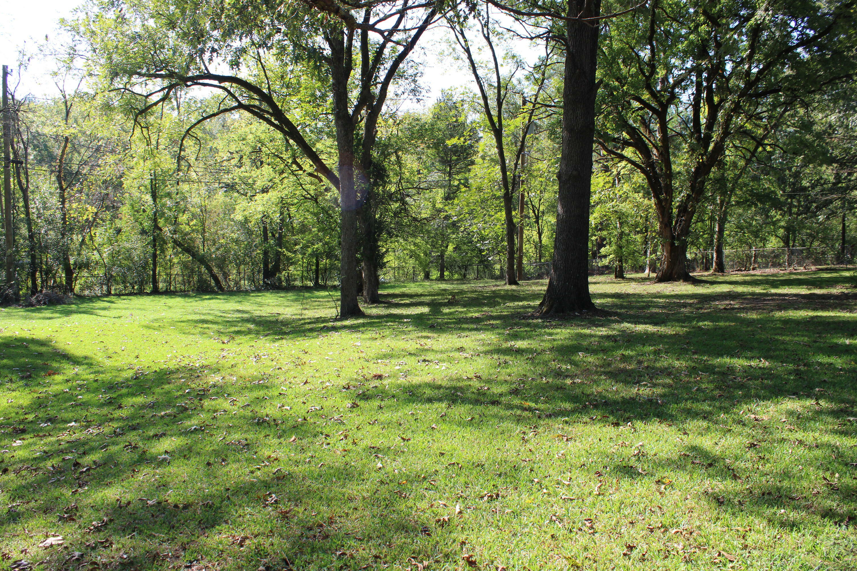 Property Photo:  6 Pontotoc St  MS 39759 