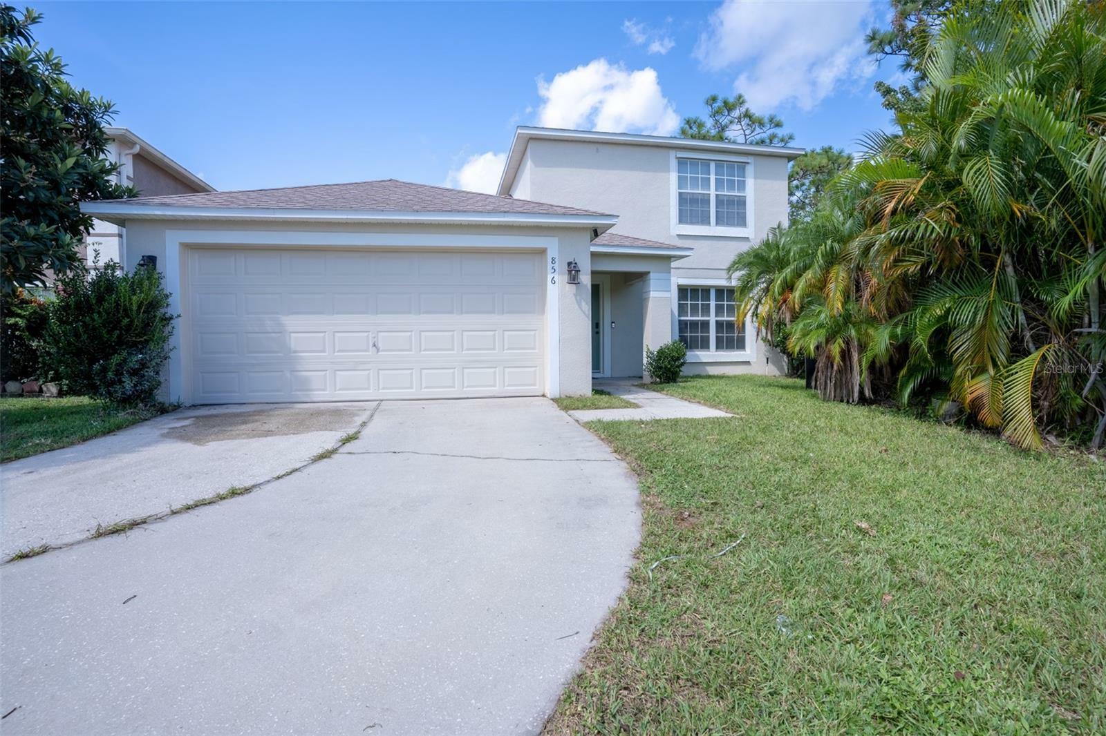 Property Photo:  856 Bristol Forest Way  FL 32828 