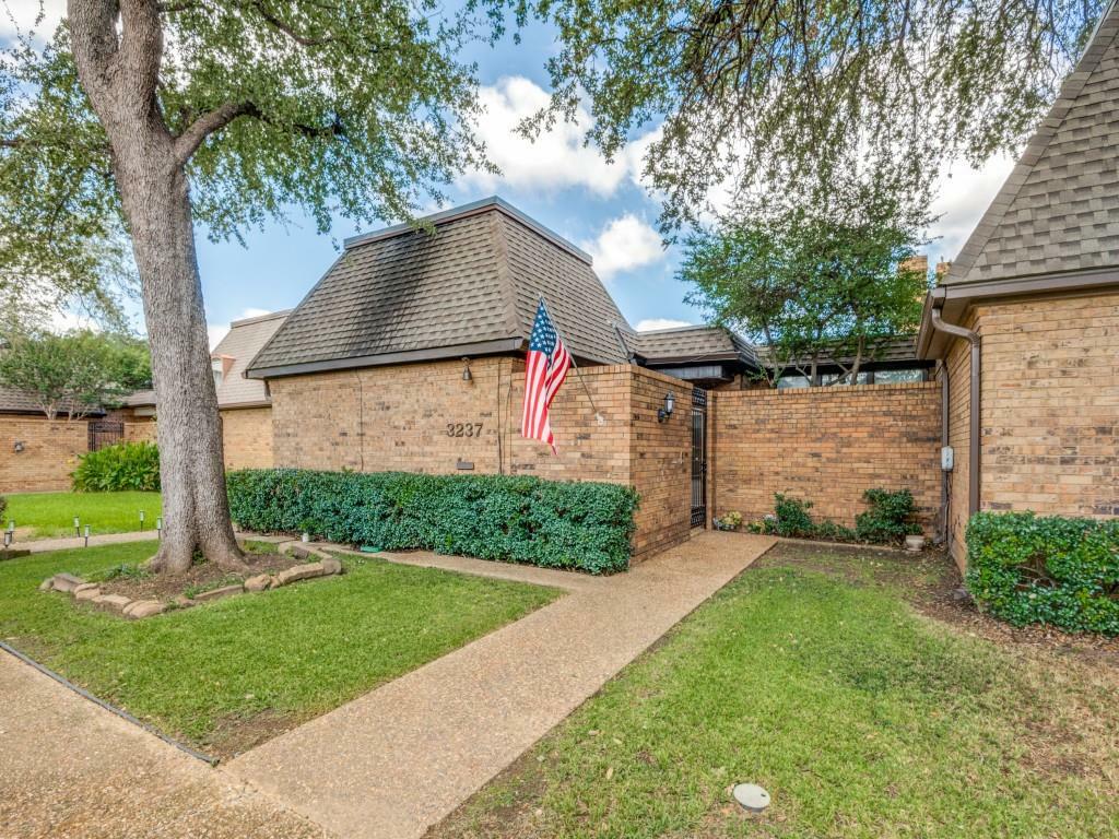 Property Photo:  3237 Stonehenge Lane  TX 75006 