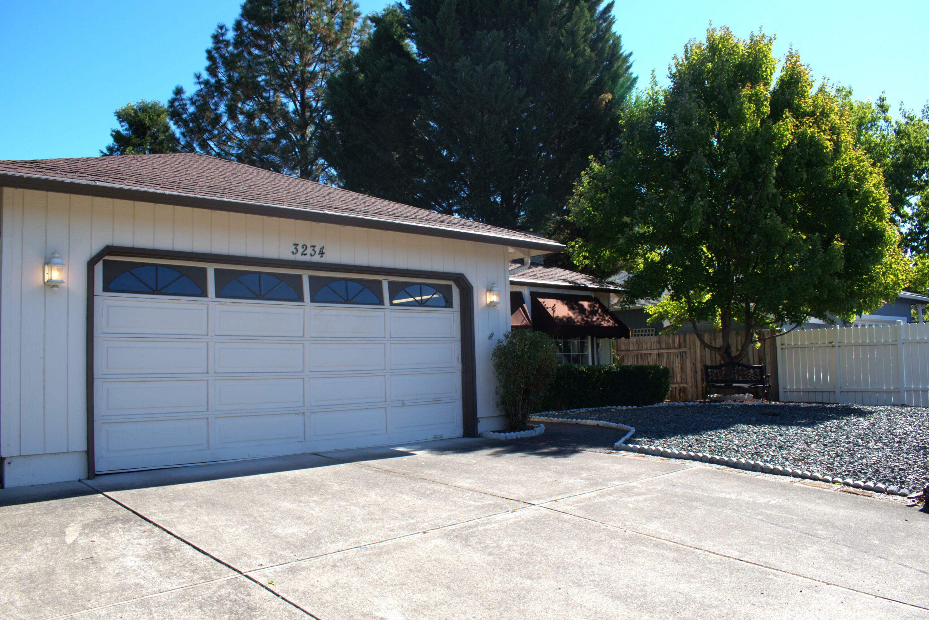 Property Photo:  3234 Springbrook Road  OR 97504 