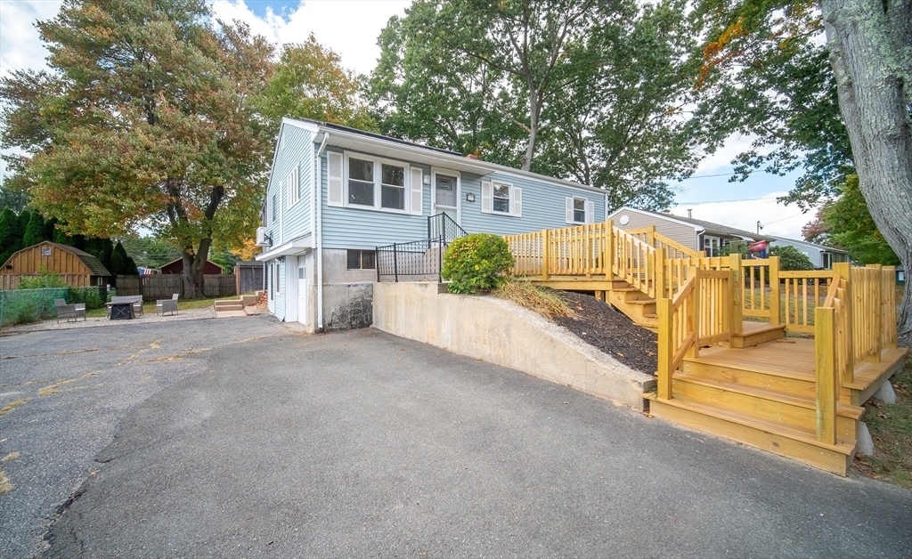 Property Photo: 17 Kingman Ave MA 01028