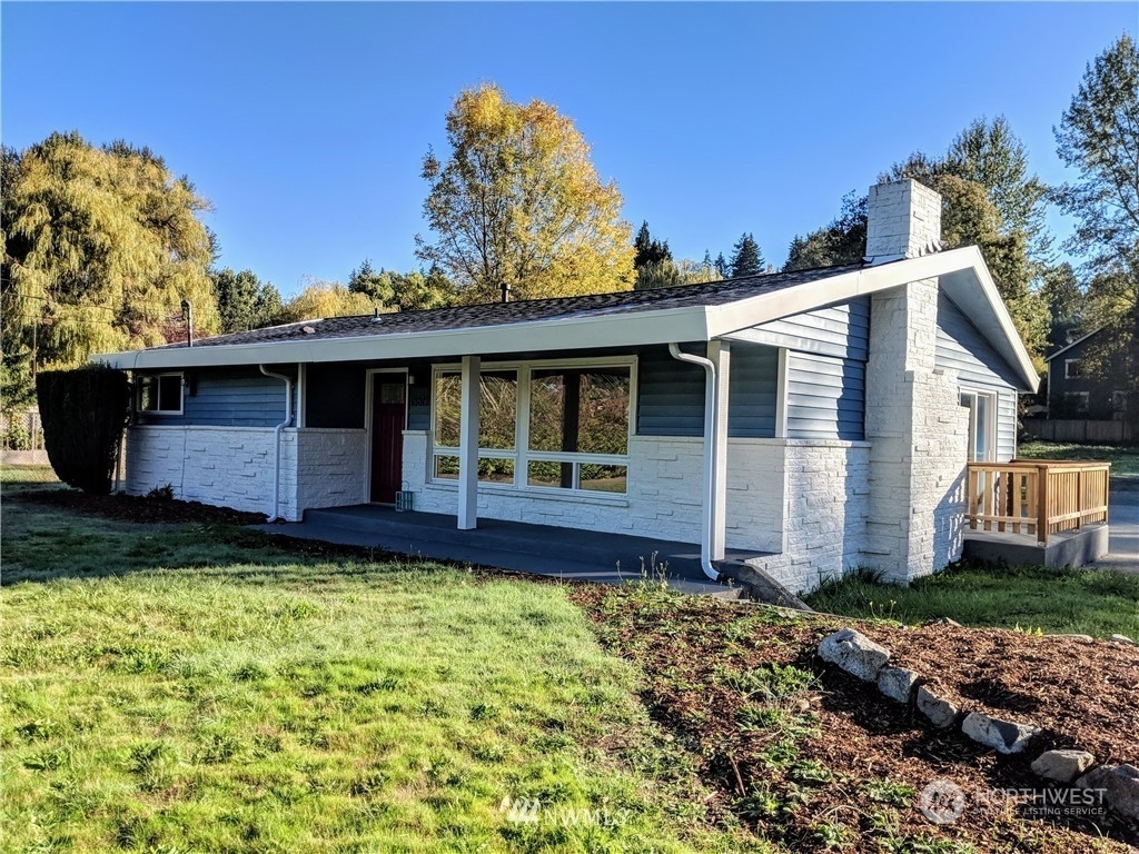 18812 80th Avenue NE  Kenmore WA 98028 photo