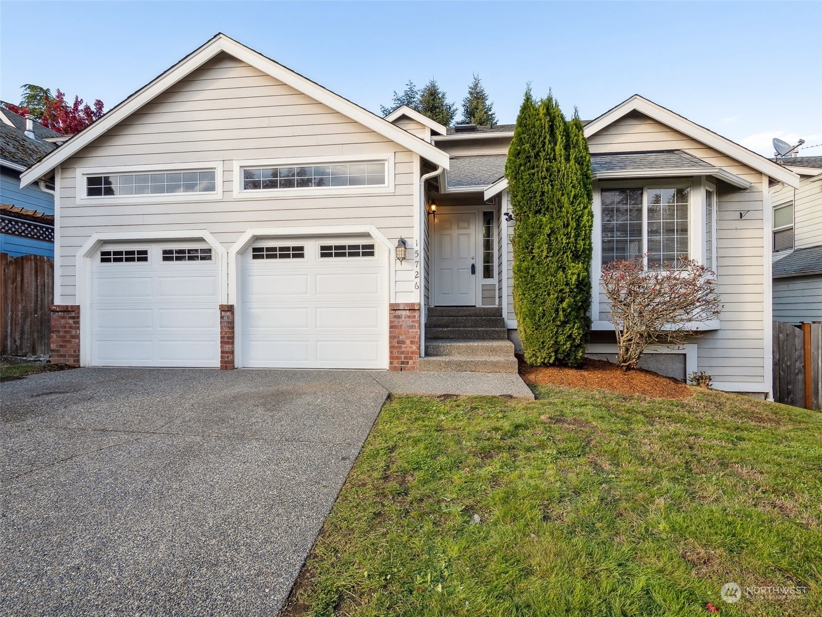 Property Photo:  15726 SE 253rd Street  WA 98042 