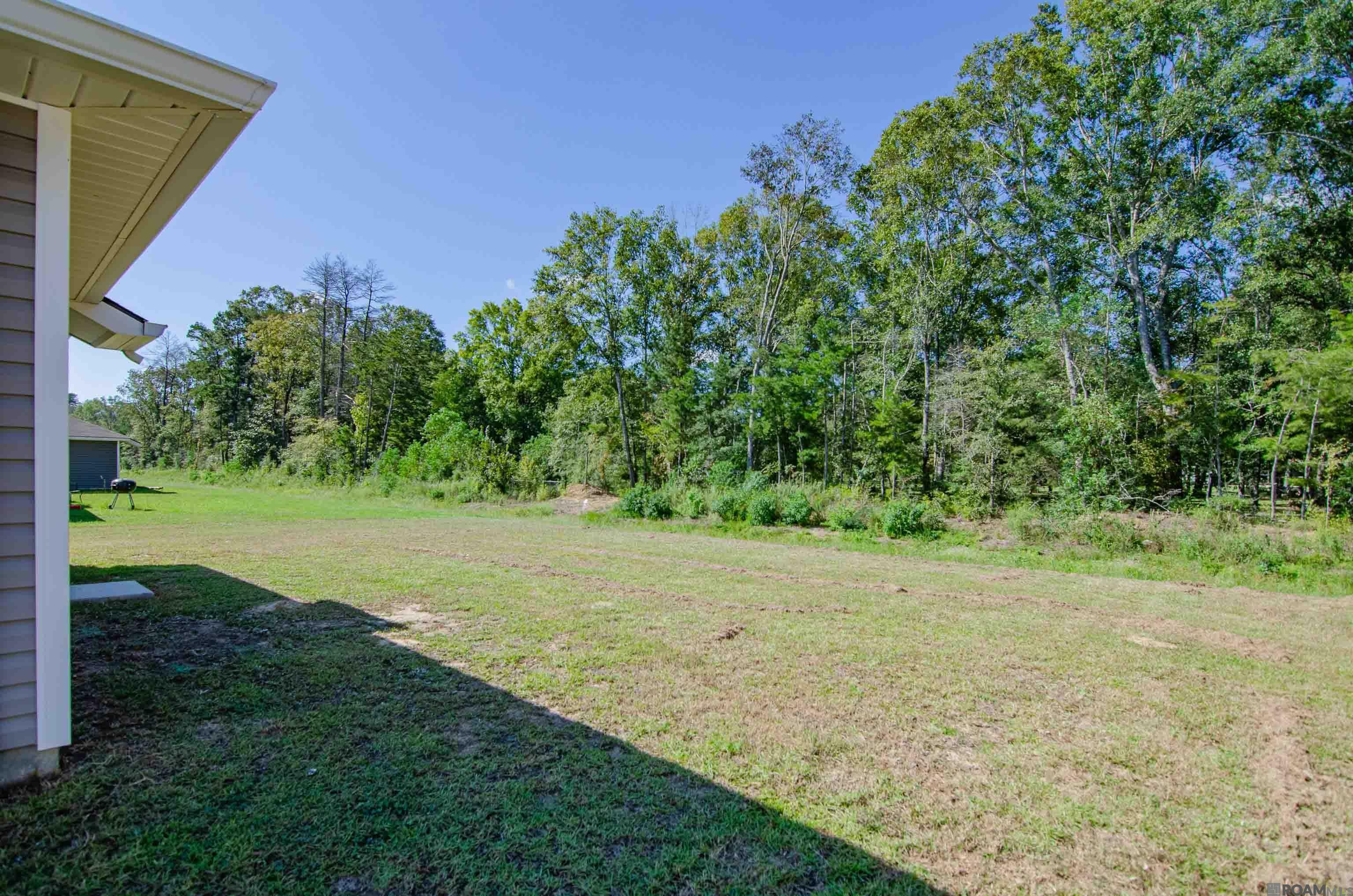 Property Photo: 33461 Hyacinth St LA 70785