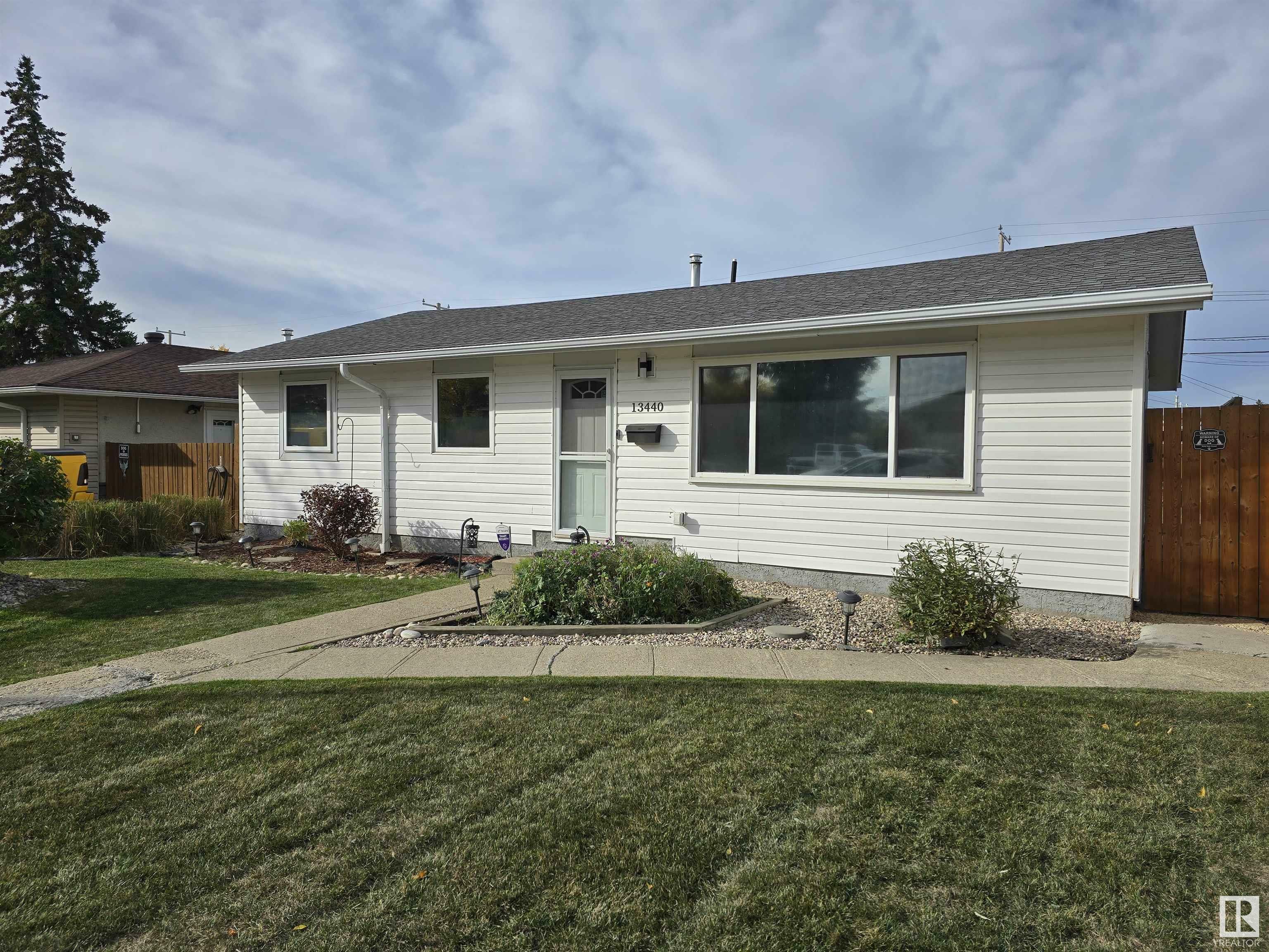 13440 113 Street NW  Edmonton AB T5E 5B1 photo