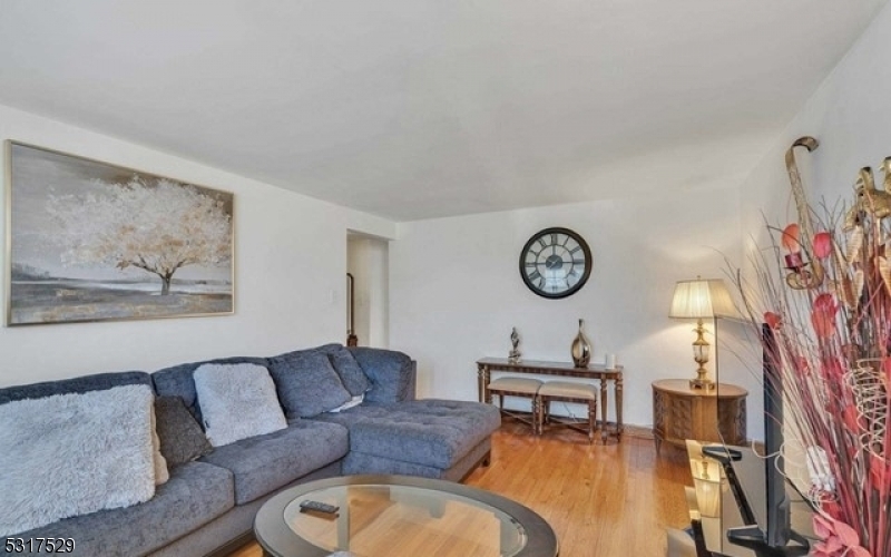 Property Photo:  331 Hickory St 2  NJ 07032 