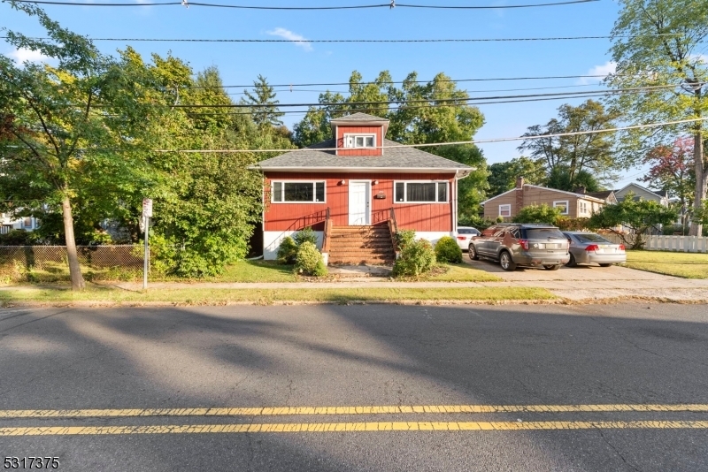 Property Photo:  250 Walnut St  NJ 08812 