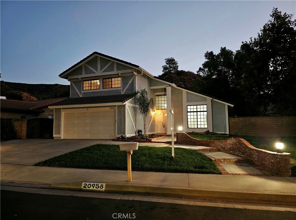 20958 Susan Carole Drive  Saugus CA 91350 photo