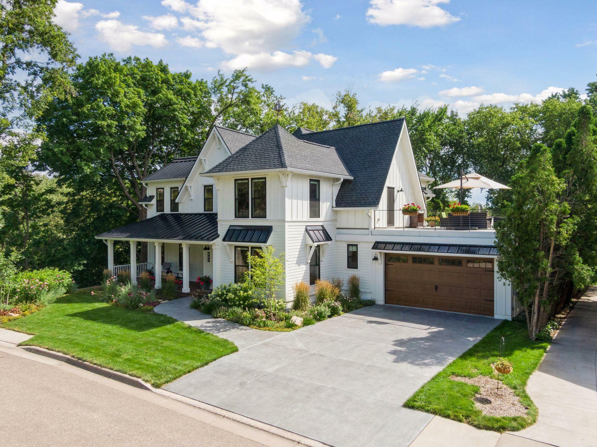 Property Photo: 805 3rd Street N MN 55082