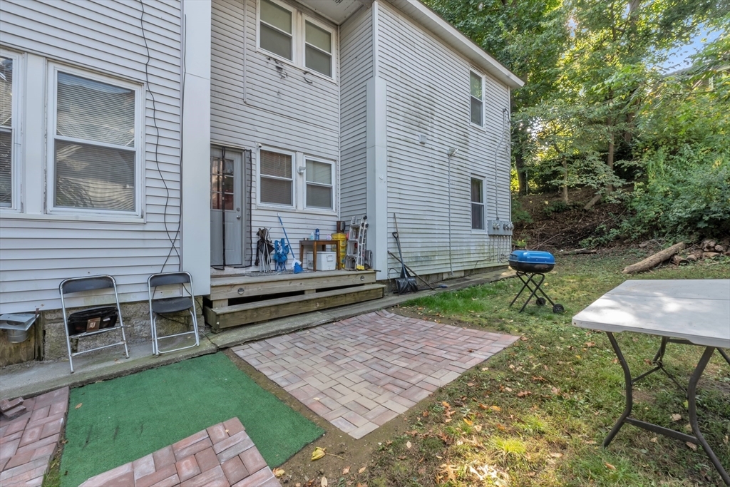 Property Photo:  15 Circuit Ave E  MA 01603 