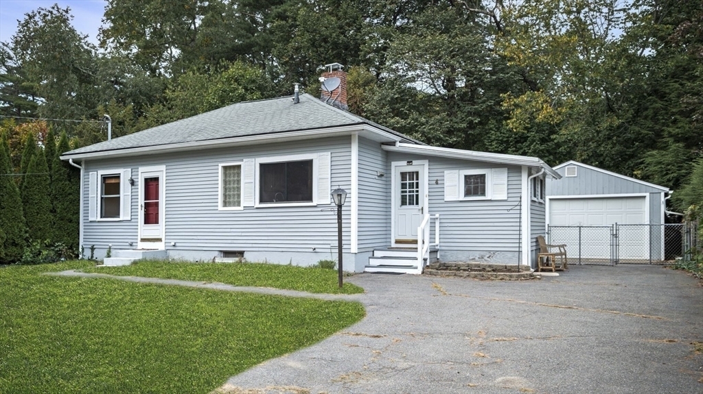 Property Photo:  4 Sargent Street  MA 01915 