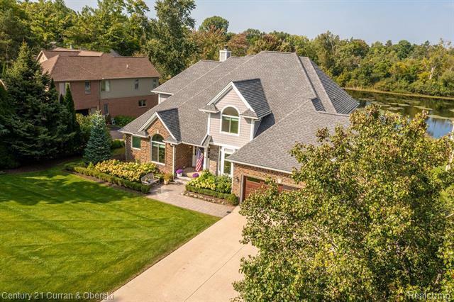 7064 Cedarbank Drive  West Bloomfield Twp MI 48324 photo