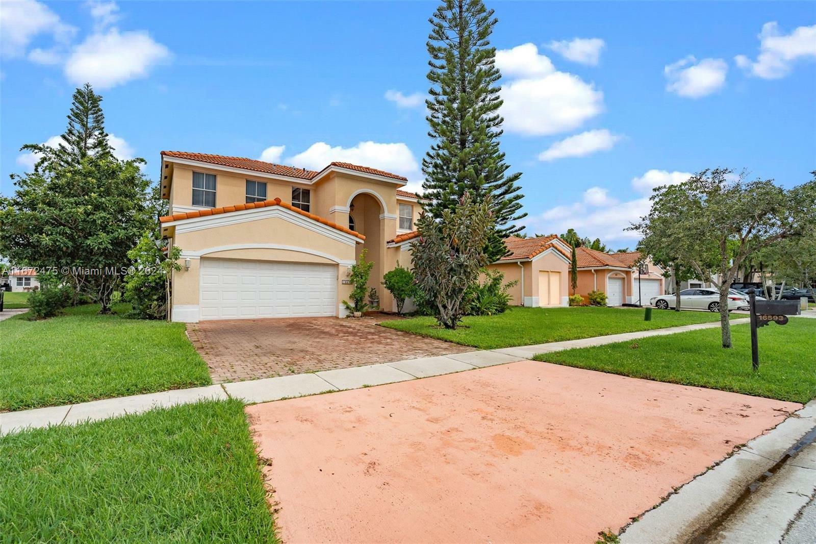 Property Photo:  16593 NW 16th St  FL 33028 