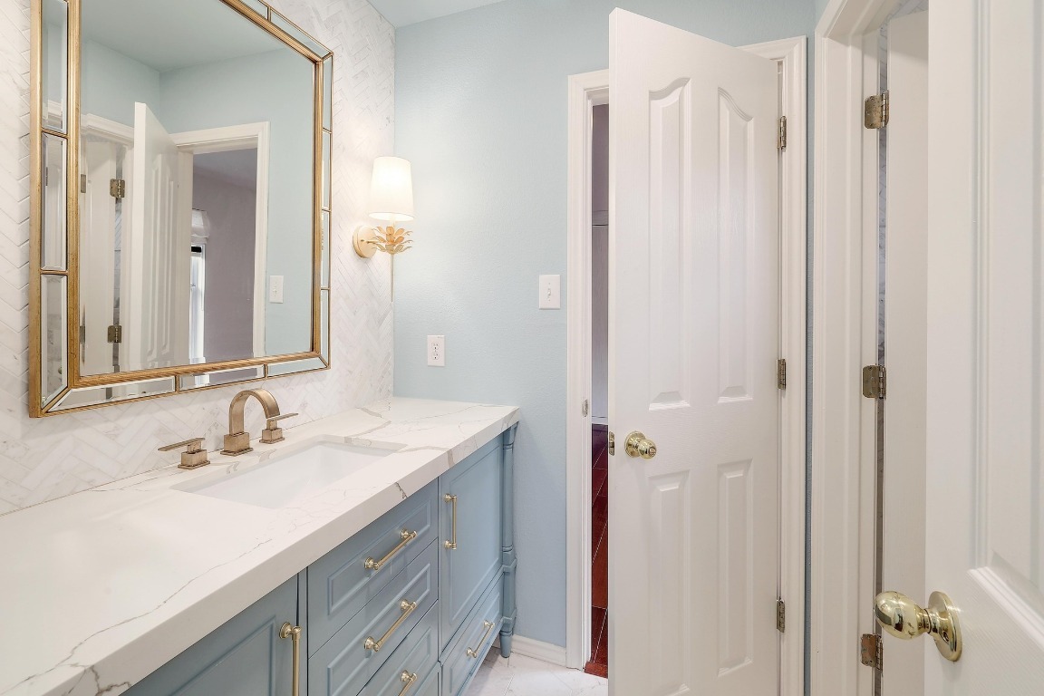9228 Limoncillo Drive  Austin TX 78750 photo